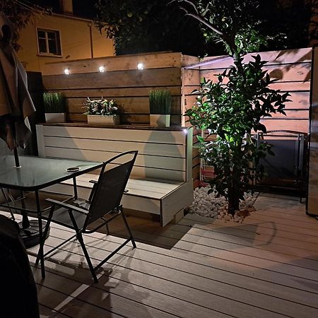 Seduisant Studio Avec Cour Privative La Crau Exteriér fotografie