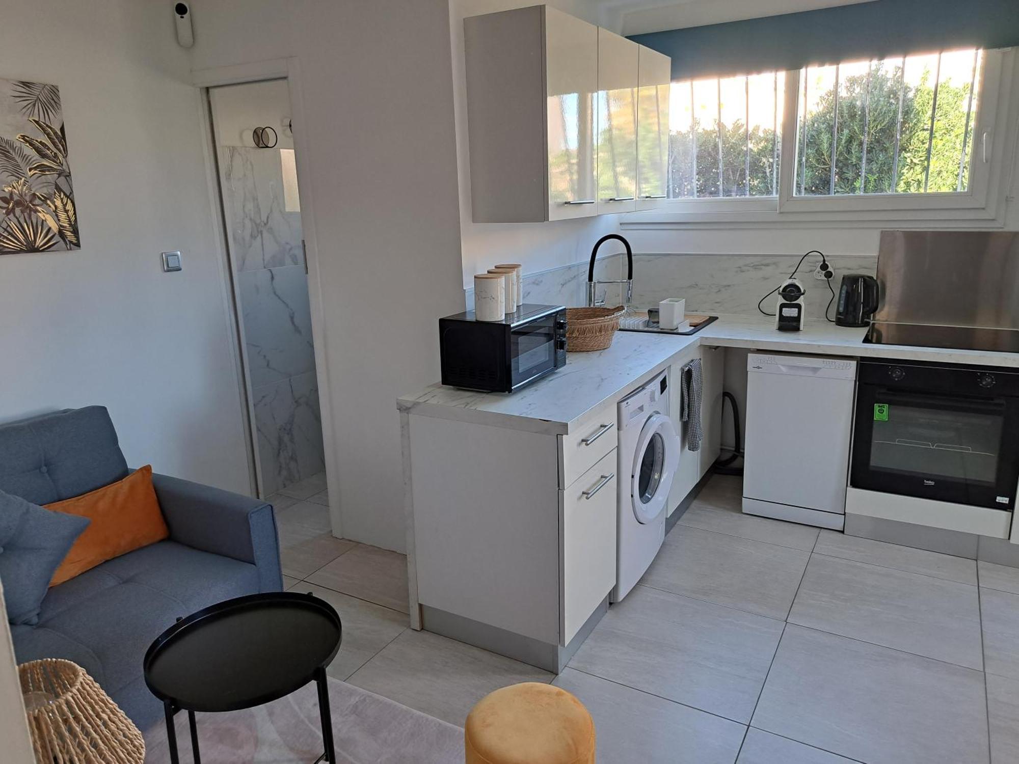 Seduisant Studio Avec Cour Privative La Crau Exteriér fotografie